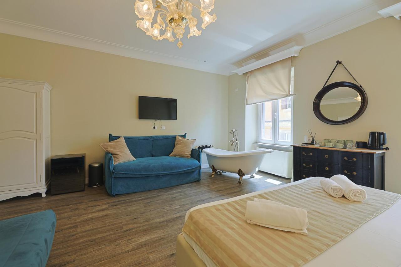 Art House Suites56 Via Del Babuino 56 Rome Buitenkant foto