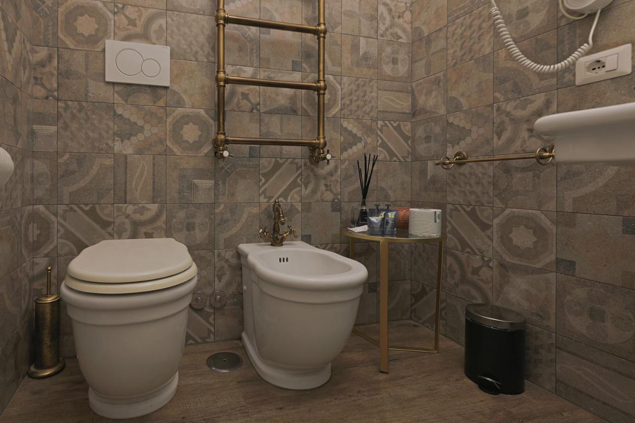 Art House Suites56 Via Del Babuino 56 Rome Buitenkant foto