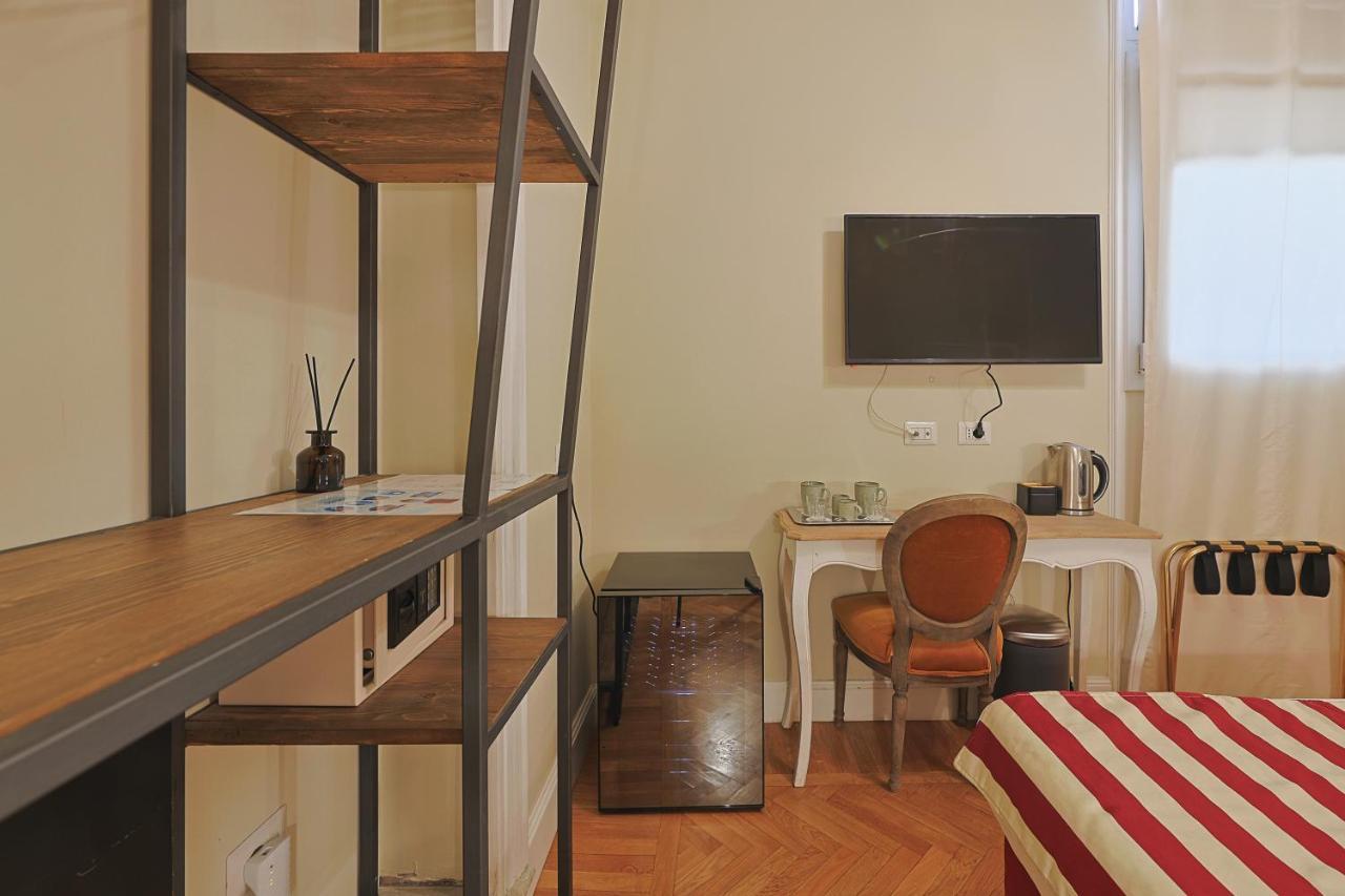 Art House Suites56 Via Del Babuino 56 Rome Buitenkant foto